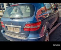 Ricambi Mercedes classe B T245 2006 200CDI 640941