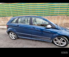 Ricambi Mercedes Classe B t245 200 CDI 640941