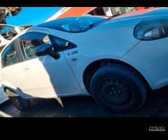 Ricambi Fiat Punto evo 2014 1.4 B/Metano 350A1000