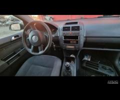 Ricambi Volkswagen Polo 9N 2006 1.4 benzina BKY