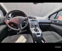 Ricambi Peugeot 5008 2014 1.6 HDI 9HD