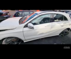 Ricambi Mercedes Classe A w176 2014 180cdi K9K 1.5 - 4