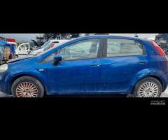 Ricambi Fiat Grande Punto 1.3 Mtj 90cv 199A3000 - 3