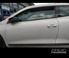 Alzavetro anteriore sx VOLKSWAGEN SCIROCCO 2009