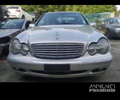 Proiettore sinistro MERCEDES CLASSE C del 2001 - 2