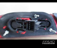 Fanale posteriore destro ALFA ROMEO 159 del 2006 - 8