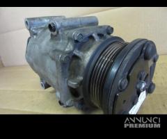 Compressore clima FORD FIESTA 1.4 del 2004 - 10