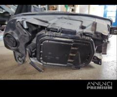 Proiettore sinistro AUDI A6 del 2011 - 10