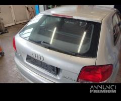 Portellone nudo AUDI A3 del 2004