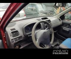 Ricambi SUZUKI IGNIS 4X4 1328cc benzina del 2002