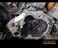 Cambio FIAT PUNTO 3 1242cc 8V del 2010 - 3