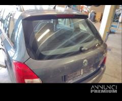 Portellone nudo SKODA FABIA del 2009 - 3