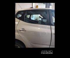 Porta posteriore dx HYUNDAI IX20 del 2015