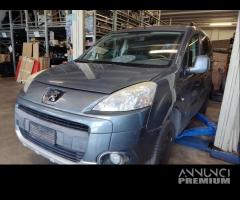 Ricambi PEUGEOT PARTNER 1560cc HDI del 2010 - 1