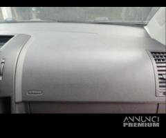 Airbag cruscotto VOLKSWAGEN POLO del 2008 - 1