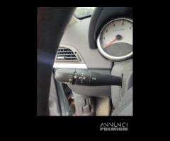 Devioluci / tergi cristallo PEUGEOT 207 del 2010 - 1