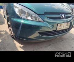 Paraurti anteriore PEUGEOT 307 del 2002