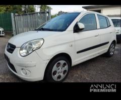 Ricambi KIA PICANTO 1000cc benzina del 2009 - 1