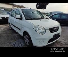 Ricambi KIA PICANTO 1000cc benzina del 2009 - 2