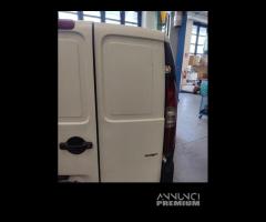 Porta posteriore dx FIAT DOBLO del 2007