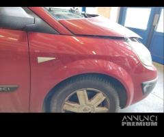 Parafango destro RENAULT MEGANE SCENIC del 2005