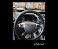 Volante FORD C MAX del 2011 - 1