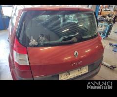 Portellone nudo RENAULT MEGANE SCENIC del 2005