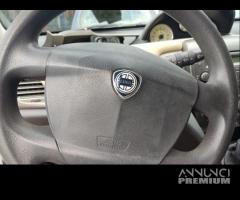 Airbag volante LANCIA YPSILON del 2004