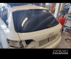 Portellone nudo AUDI A4 del 2011