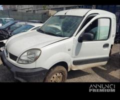 Ricambi RENAULT KANGOO 4X4 1.6cc benz 2007