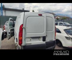 Ricambi RENAULT KANGOO 4X4 1.6cc benz 2007 - 3