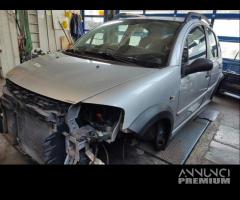 Ricambi CITROEN C3 1398cc diesel del 2004 - 11