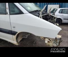 Parafango destro FIAT SCUDO del 2005