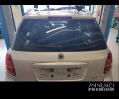 Portellone nudo FIAT SEDICI del 2008