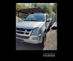 Ricambi ISUZU D-MAX 2999cc diesel del 2006