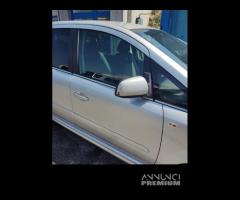 Porta anteriore dx nuda OPEL ZAFIRA del 2010 - 1