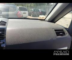 Airbag cruscotto OPEL ZAFIRA del 2010 - 1