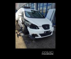 Ricambi SEAT ALTEA XL 1598cc TDI del 2011 - 2