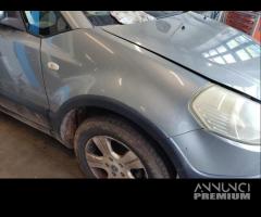 Parafango destro FIAT SEDICI del 2006