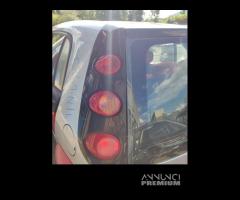 Fanale posteriore sinistro SMART FORFOUR del 2006