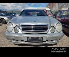 Paraurti anteriore MERCEDES-BENZ CLK 230 del 2000 - 5