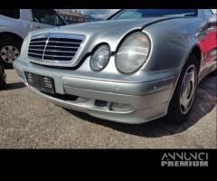 Paraurti anteriore MERCEDES-BENZ CLK 230 del 2000 - 6