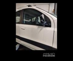 Porta anteriore dx nuda FIAT PANDA del 2012 - 1