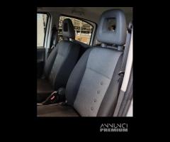 Sedile anteriore sx FIAT PANDA del 2012