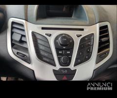 Autoradio FORD FIESTA del 2011 - 1