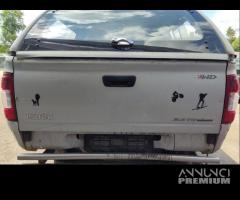 Sponda post ISUZU D-MAX del 2005