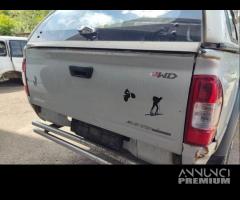 Sponda post ISUZU D-MAX del 2005