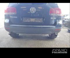 Paraurti posteriore VOLKSWAGEN TOUAREG del 2003