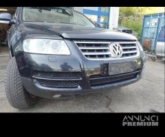 Paraurti anteriore VOLKSWAGEN TOUAREG del 2003 - 2