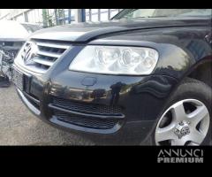 Paraurti anteriore VOLKSWAGEN TOUAREG del 2003 - 4